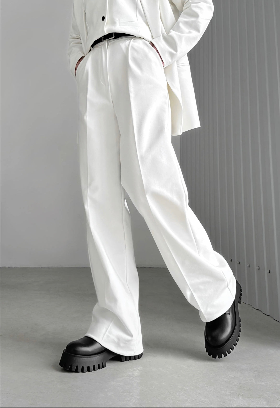 Ivory Icon Pant